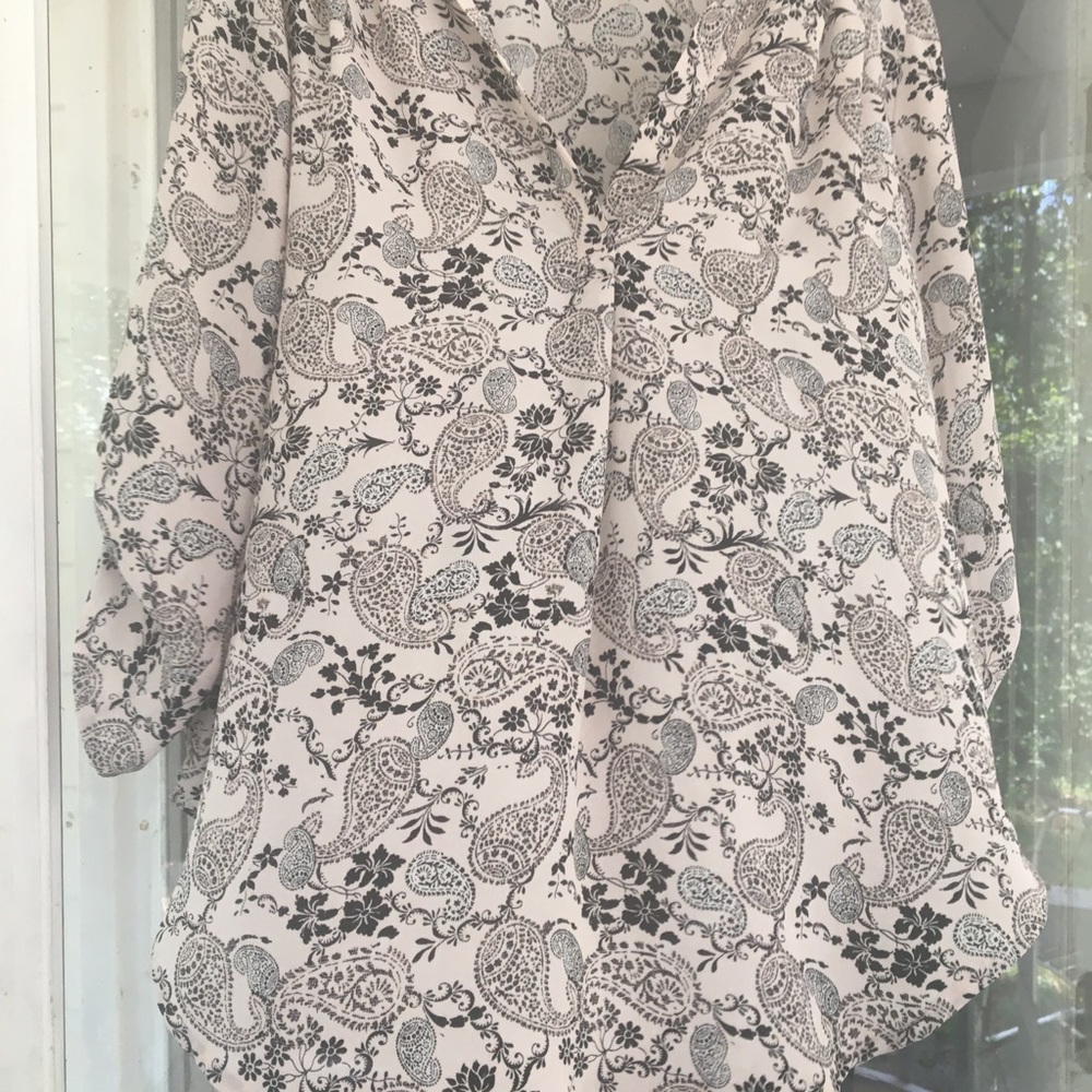 Gorgeous Light weight top